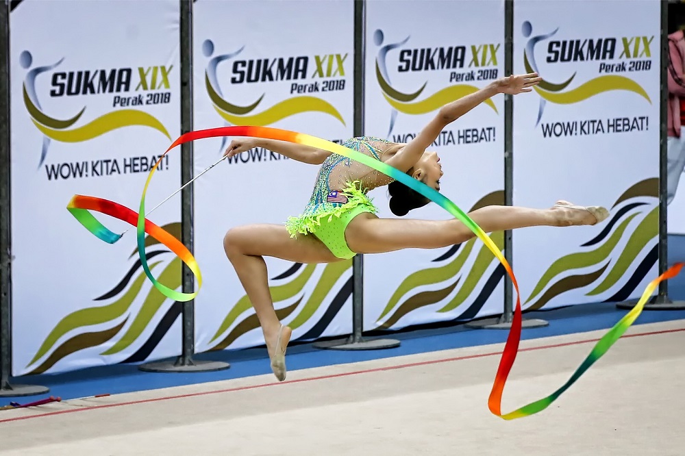 A gymnast in action at the 19th Malaysian Games. — Picture by Marcus Pheong