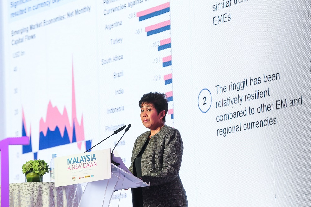 Governor of the Central Bank of Malaysia Datuk Nor Shamsiah Mohd Yunus presents during the 'Malaysia A New Dawn' conference in Kuala Lumpur October 09,2018. u00e2u20acu201d Picture by Ahmad Zamzahuri