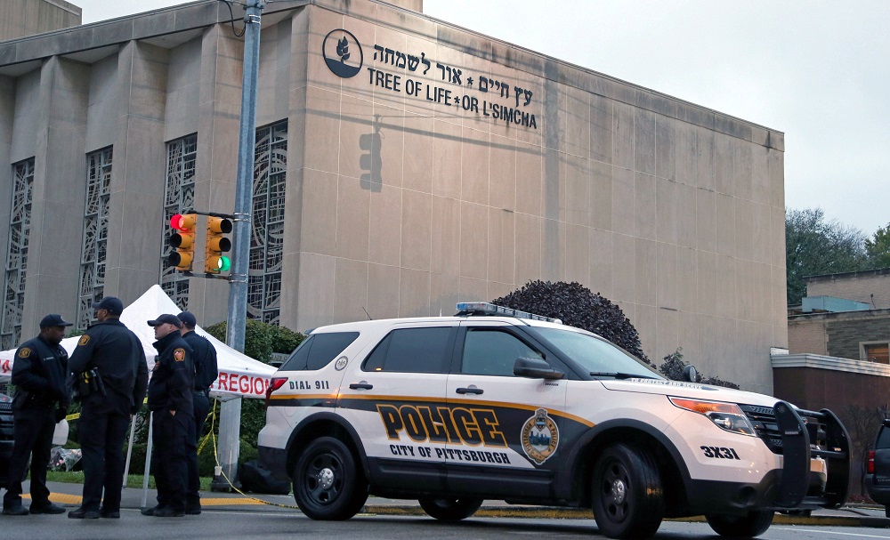 Police officers guard the Tree of Life synagogue following Saturday's shooting at the synagogue in Pittsburgh, Pennsylvania, October 28, 2018. u00e2u20acu201d Reuters pic