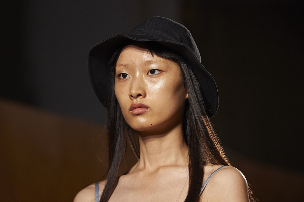 A highlighted complexion at the Alexa Chung runway show on the second day of London Fashion Week in London September 15, 2018. u00e2u20acu201d AFP pic