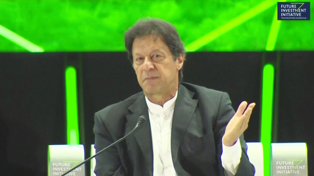Pakistan's Prime Minister Imran Khan speaks during a news conference at Saudi investment summit in Riyadh, Saudi Arabia October 23, 2018. u00e2u20acu201d Saudi TV still image via Reuters