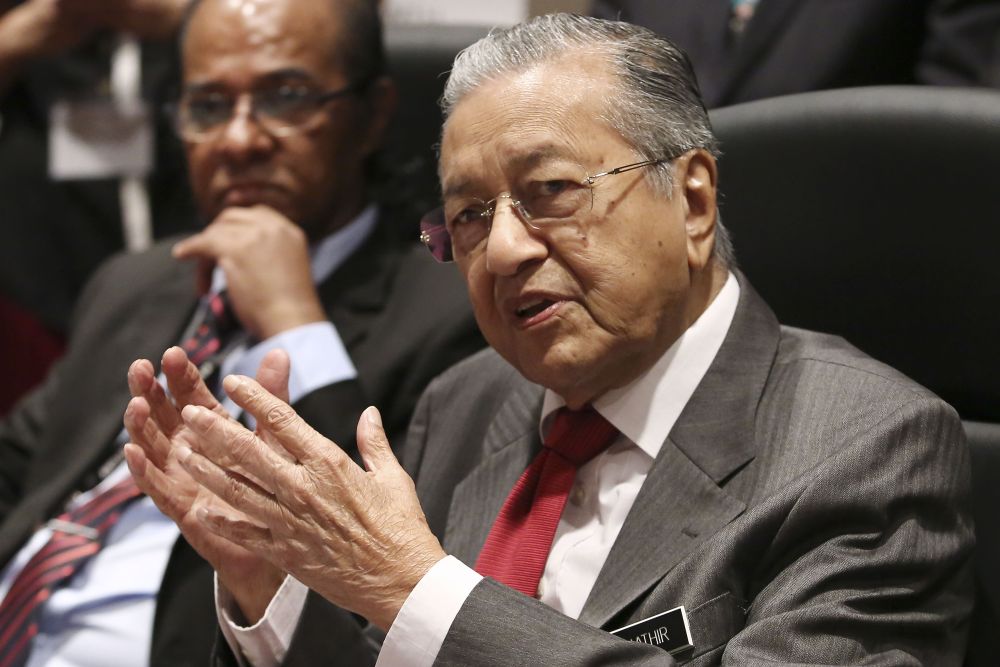 Prime Minister Tun Dr Mahathir Mohamad speaks during a press conference in Kuala Lumpur October 30, 2018. u00e2u20acu2022 Picture by Yusof Mat Isa