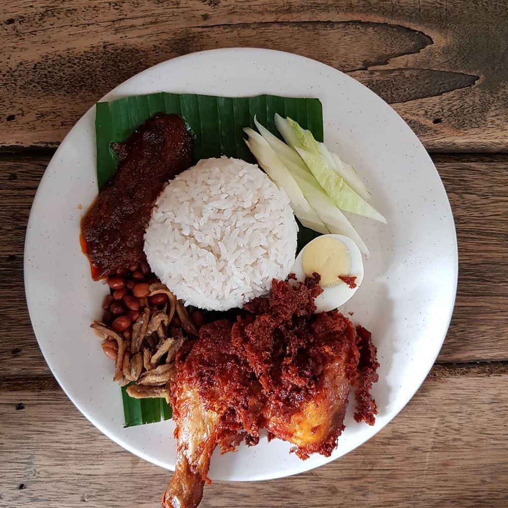 Nasi lemak is a dish capable of bringing all Malaysians together regardless of background. ― Picture via Instagram/Ernest Ong