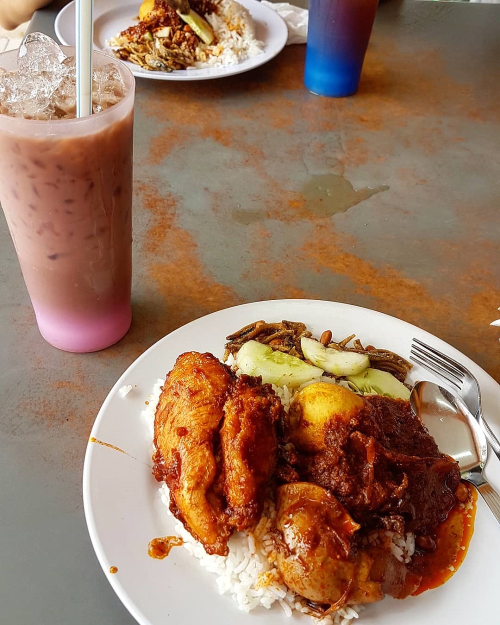 Nasi Lemak Tanglin was founded in 1948 and has been satisfying cravings for the nation’s favourite breakfast ever since. ― Picture via Instagram/Harjun Singh