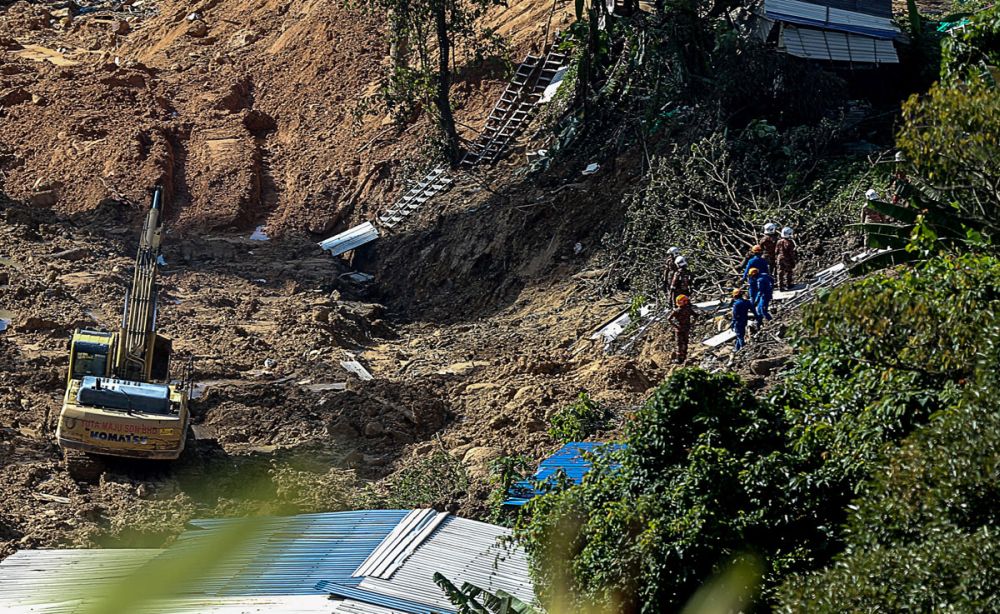 A view of the construction area where a landslide occured on Friday that killed seven foreign workers with three more feared still buried underneath the mud, October 22, 2018. u00e2u20acu2022 Picture by Sayuti Zainudin
