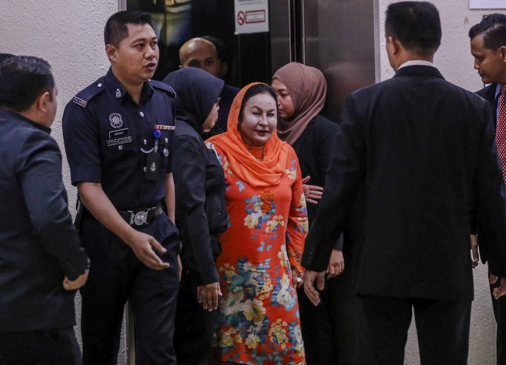 Datin Seri Rosmah Mansor arrives at the Kuala Lumpur Court Complex October 4, 2018. u00e2u20acu2022 Picture by Firdaus Latif