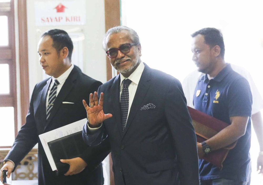 Datuk Seri Najib Razak's lawyer Tan Sri Muhammad Shafee Abdullah at the Kuala Lumpur High Court, October 4, 2018. u00e2u20acu2022 Picture by Firdaus Latif