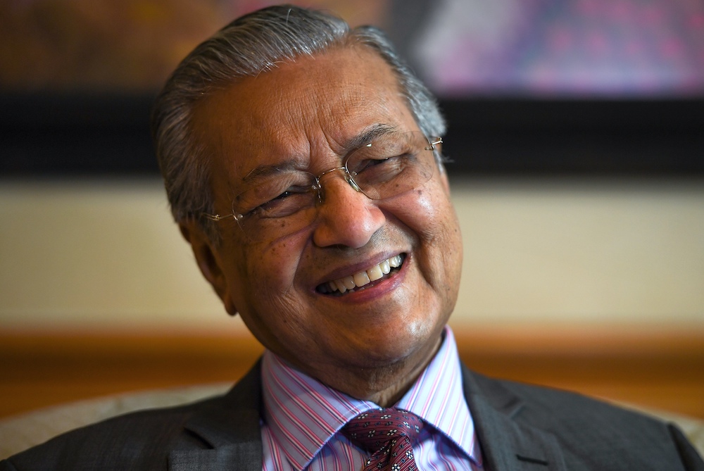 Tun Dr Mahathir Mohamad speaks during an interview with Agence France-Presse (AFP) in Putrajaya November 1, 2018. u00e2u20acu201d AFP pic