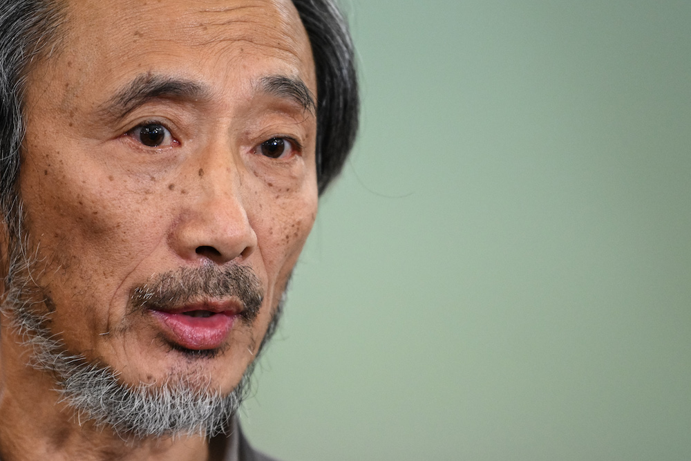 Chinese author Ma Jian speaks to the press upon his arrival at Hong Kong International Airport November 9, 2018. u00e2u20acu201d AFP pic