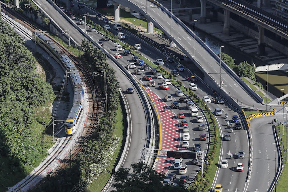 A general view of traffic in Kuala Lumpur in the morning. u00e2u20acu201d Picture by Hari Anggara