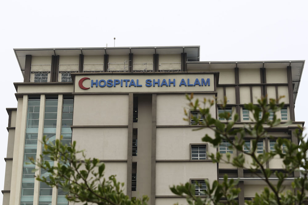 A general view of Shah Alam Hospital November 1, 2018. u00e2u20acu201d Picture by Yusof Mat Isa