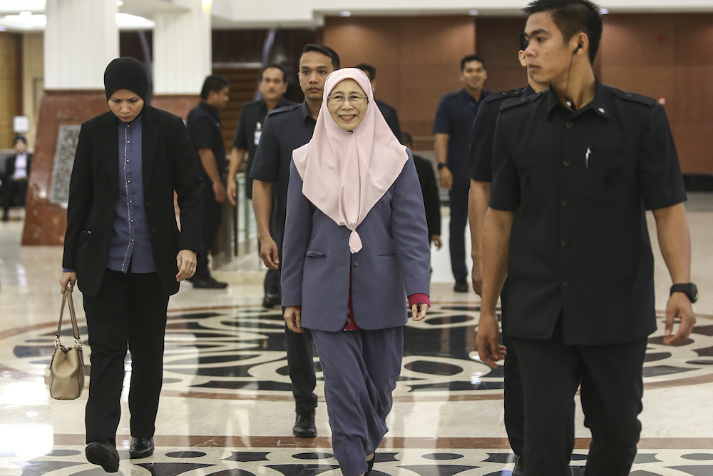 Deputy Prime Minister Dr Wan Azizah Wan Ismail attends Parliament in Kuala Lumpur November 12, 2018. u00e2u20acu201d Picture by Azneal Ishak
