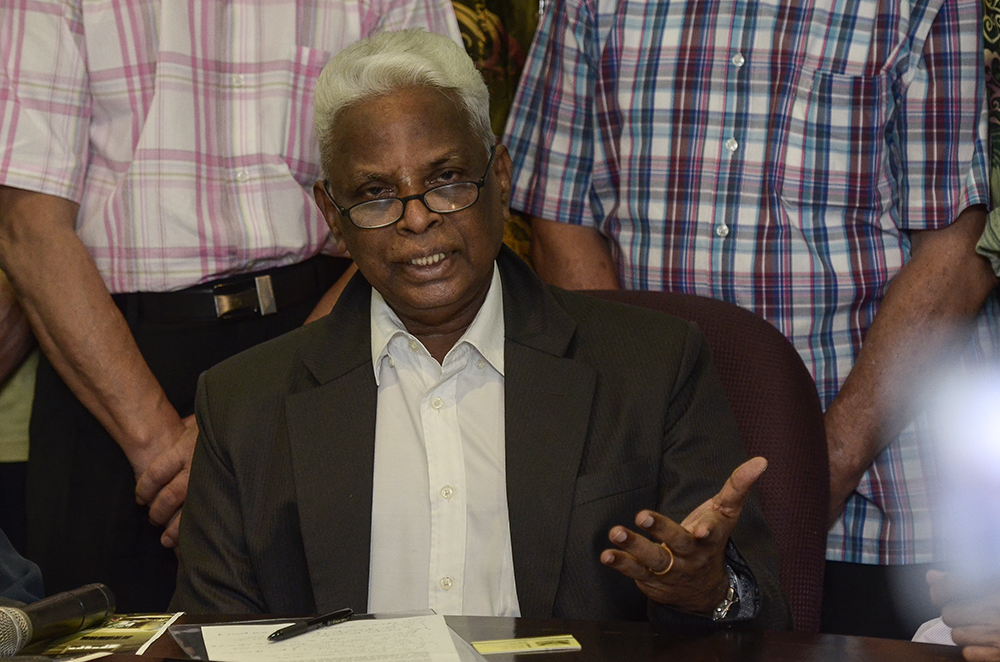 Malaysian Indian Restaurant Owners Association president, T. Muthusamy speaks during a press conference in Kuala Lumpur November 12, 2018. — Picture by Miera Zulyana