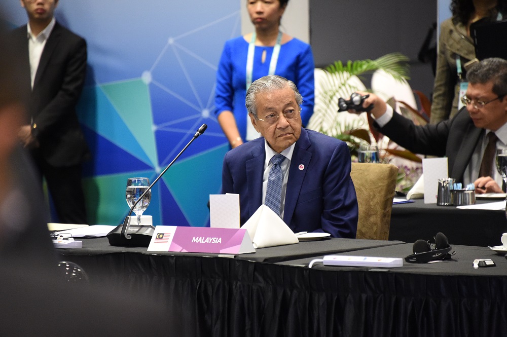 Tun Dr Mahathir Mohamad attend the Asean-China Summit in Singapore November 14, 2018. u00e2u20acu201d Picture courtesy of Asean 2018 Secretariat
