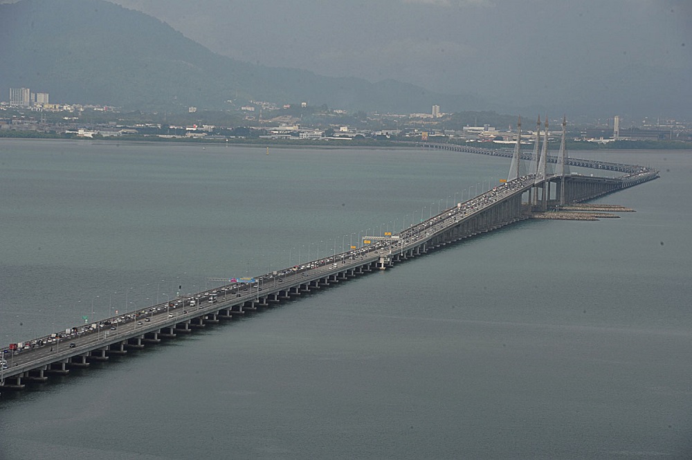 A general view of the Penang Bridge. u00e2u20acu201d Picture by Sayuti Zainudin