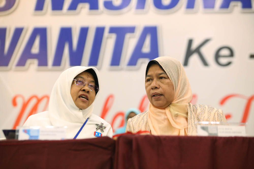 Zuraida Kamaruddin attends the 2018 PKR Wanita Annual National Congress in Shah Alam November 16, 2018. u00e2u20acu201d Picture by Azinuddin Ghazali