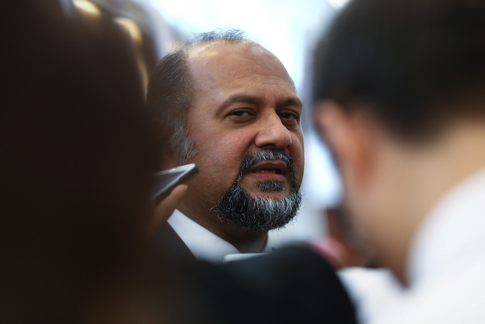 Gobind Singh Deo answers reportersu00e2u20acu2122 questions in Parliament November 21, 2018. u00e2u20acu2022 Picture by Ahmad Zamzahuri