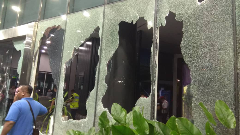 Some of the damage caused by protesters at the Sri Maha Mariamman Devasthanam temple in USJ 25. u00e2u20acu201d Picture by Kenneth Tee 
