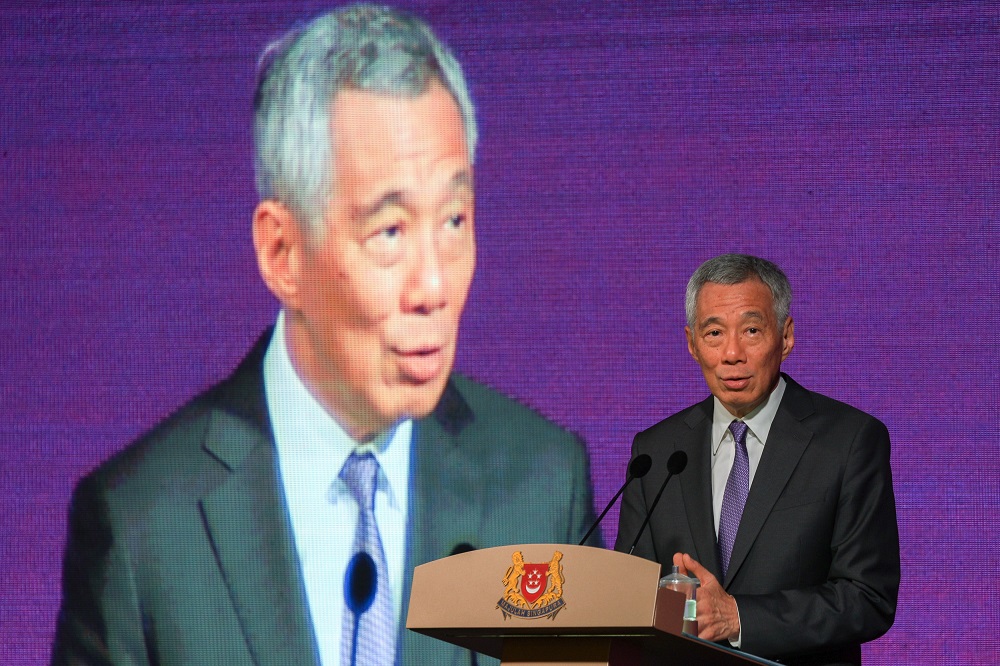 Singapore's Prime Minister Lee Hsien Loong speaks at the Asean Business and Investment Summit in Singapore, November 12, 2018. u00e2u20acu201d Reuters pic