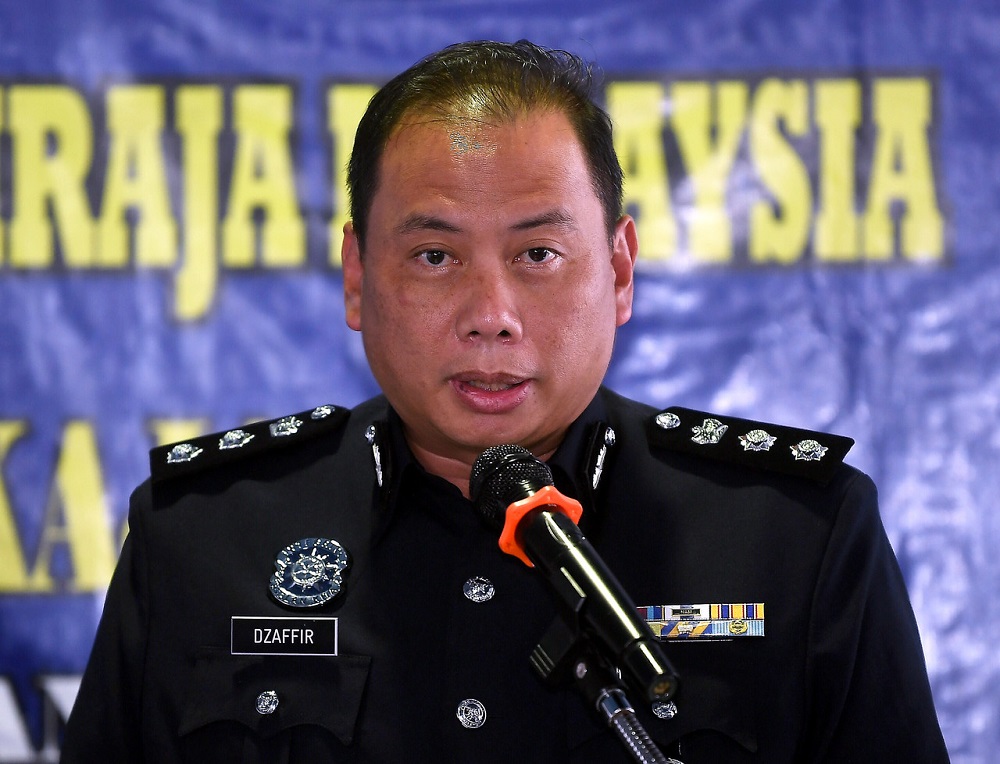 Kajang police chief ACP Ahmad Dzaffir Mohd Yussof speaks during a press conference in Kuala Lumpur November 12, 2018. u00e2u20acu201d Bernama pic