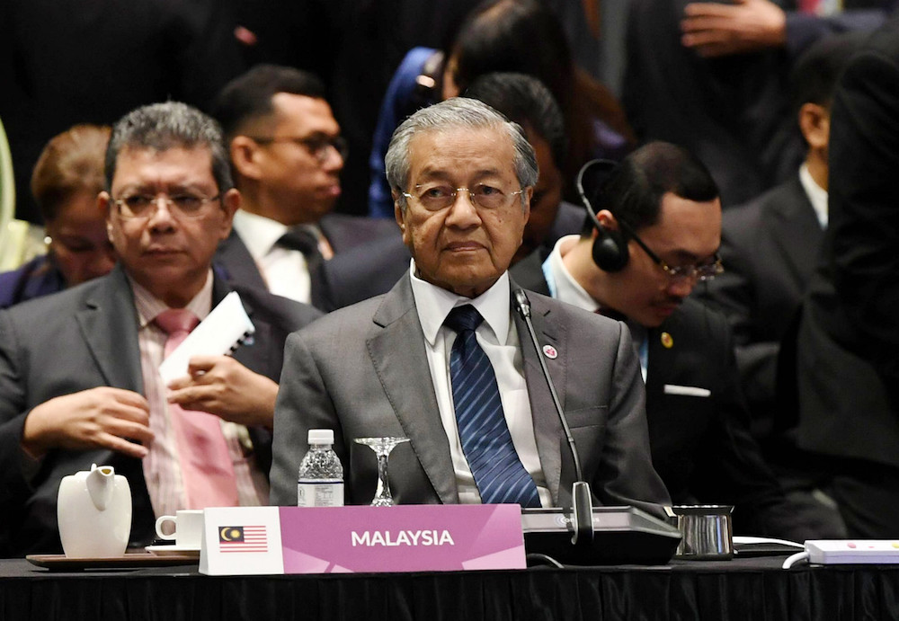 Prime Minister Tun Dr Mahathir Mohamad attends the 21st Asean Plus Three (APT) Summit in conjunction with the 33rd Asean Summit in Singapore November 15, 2018. u00e2u20acu201d Bernama pic