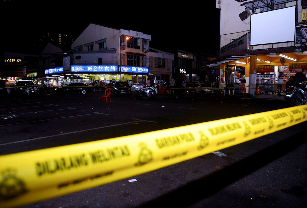 A police cordon is seen at a restaurant in Taman Equine, Serdang November 18, 2018. u00e2u20acu201d Bernama pic