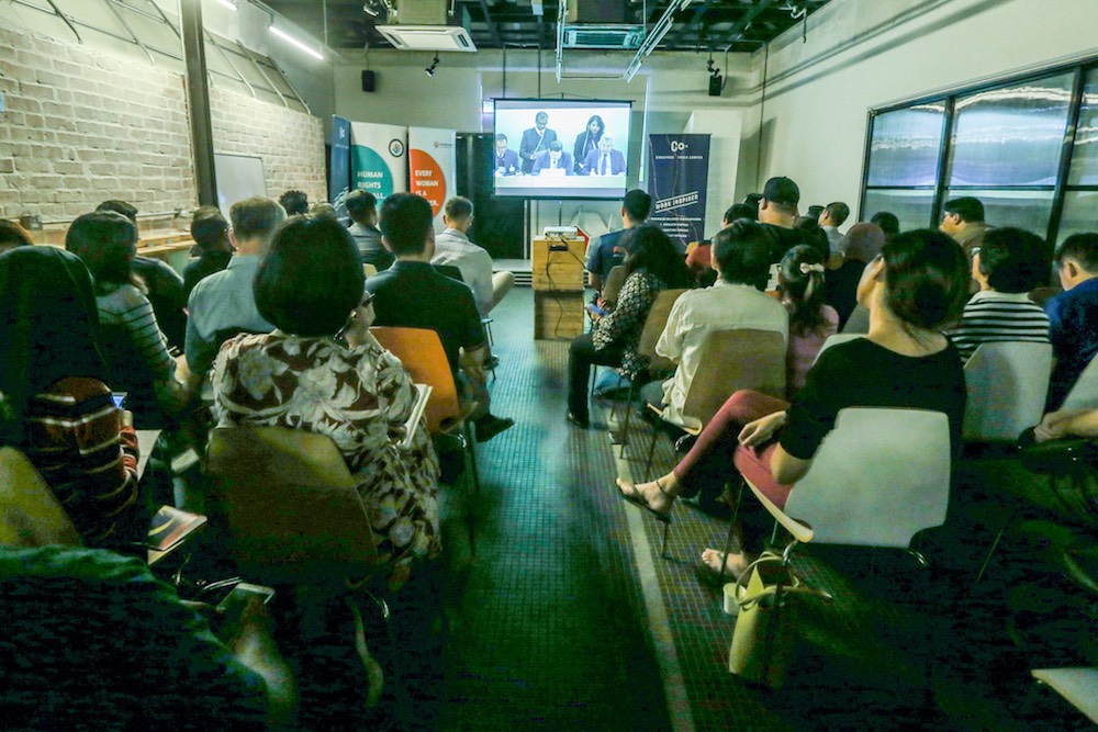 People watch a live stream in Kuala Lumpur November 8, 2018, of Malaysiau00e2u20acu2122s Universal Periodic Review (UPR) at the United Nations in Geneva. u00e2u20acu201d Picture by Hari Anggara