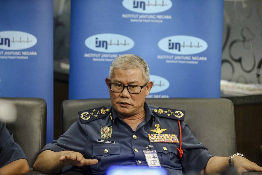 Fire and Rescue Department Malaysiau00e2u20acu2122s director-general Mohammad Hamdan Wahid speaks during a press conference at the National Heart Institute in Kuala Lumpur November 28, 2018. u00e2u20acu2022 Picture by Firdaus Latif