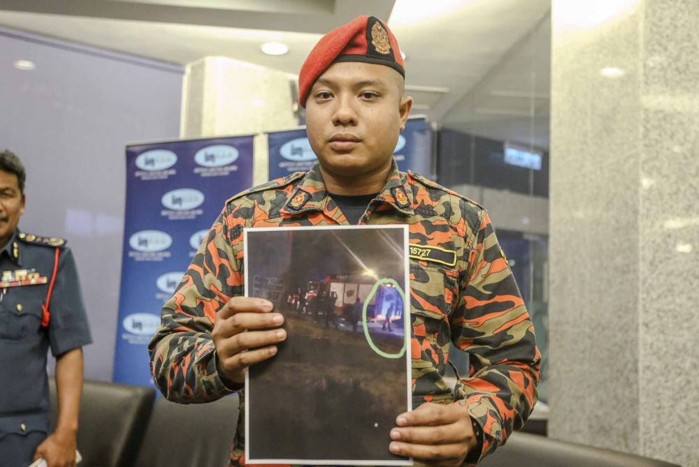 Firefighter Mohd Hazim Rahimi said he is the individual highlighted in the viral video, during a press conference at the National Heart Institute in Kuala Lumpur November 28, 2018. u00e2u20acu2022 Picture by Firdaus Latif