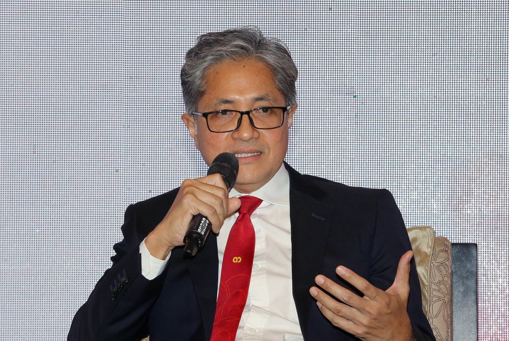 Ambank group CEO Datuk Sulaiman Mohd Tahir speaking during the Budget 2019 conference, November 9, 2018. u00e2u20acu201d Picture by Razak Ghazali