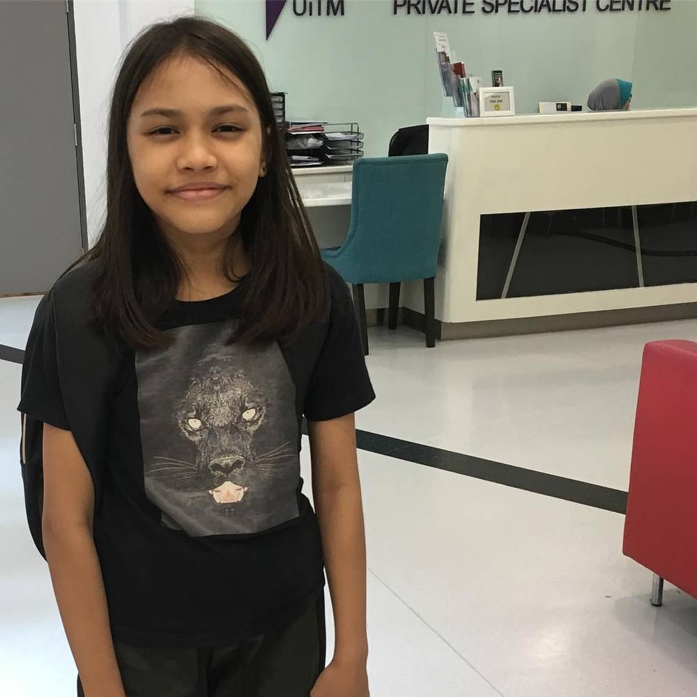Puteri Balqis Azizi poses at the UiTM Private Specialist Centre. u00e2u20acu201d Picture via Instagram @rockingbalqis
