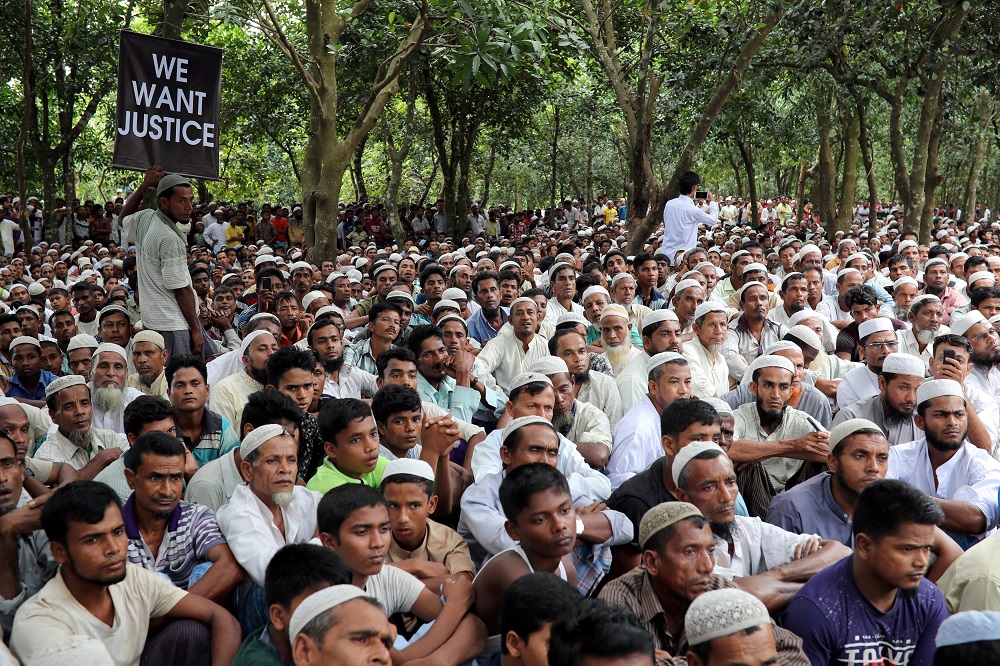 Rohingya refugees take part in a protest at the Kutupalong refugee camp to mark the one year anniversary of their exodus in Cox's Bazar, Bangladesh, August 25, 2018. u00e2u20acu201d Reuters pic