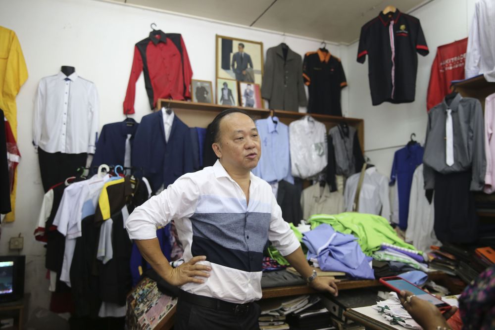 Chor Chong Tin, 59, speaks to Malay Mail during an interview in Subang November 12, 2018. 
