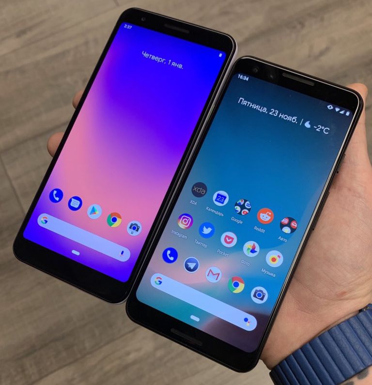 The Pixel 3 Lite is the phone on the left with a slightly taller screen. u00e2u20acu201d Picture courtesy of Ben Geskin/SoyaCincau.com