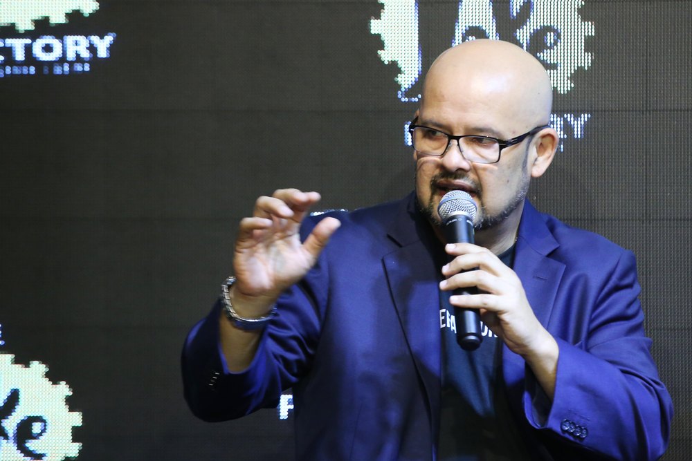 International Comedian and actor Harith Iskander at a press conference after launching the Joke Factory at Publika, Kuala Lumpur November 24, 2018. u00e2u20acu201d Picture by Azinuddin Ghazalin
