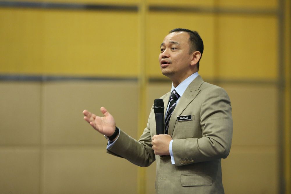 Education Minister Maszlee Malik speaks during a forum in Putrajaya November 13, 2018. u00e2u20acu201d Picture by Azinuddin Ghazali