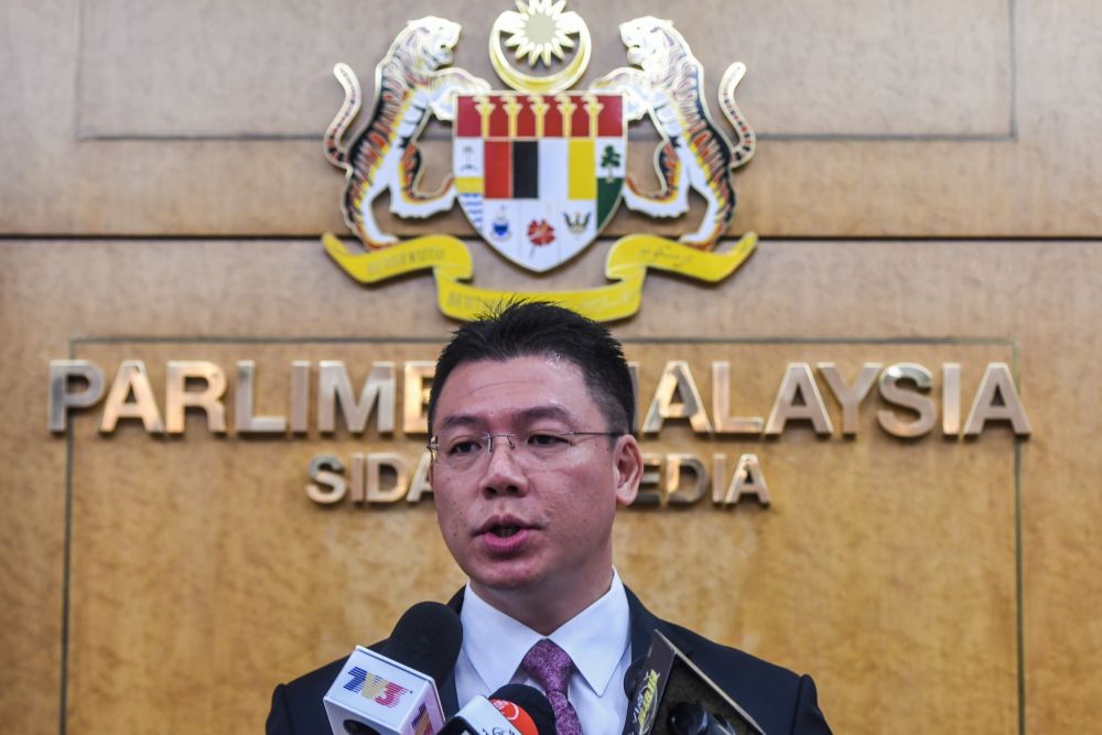 Deputy Speaker Nga Kor Ming speaks to reporters in Parliament, November 26, 2018. u00e2u20acu2022 Picture by Hari Anggara