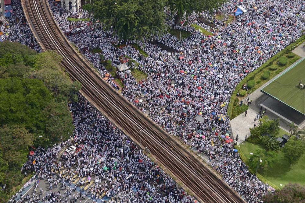 An aerial view of Dataran Merdeka during the anti-ICERD rally in Kuala Lumpur December 8, 2018. u00e2u20acu201d Picture by Mukhriz Hazim
