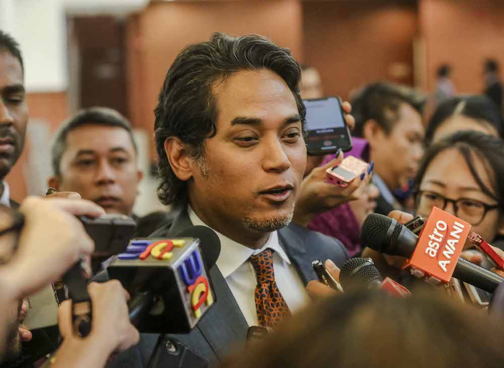 Khairy Jamaluddin speaks to reporters in Parliament December 10, 2018. u00e2u20acu201d Picture by Firdaus Latif