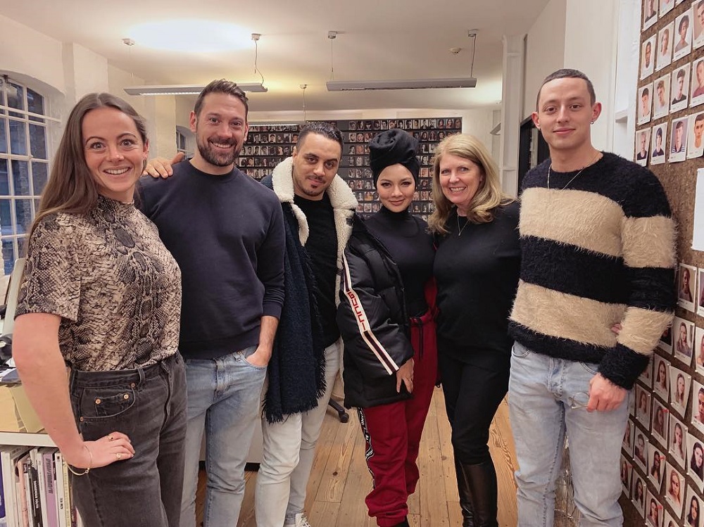 Neelofa (third right) is currently in London working on plans to extend her reach into the Western fashion market. u00e2u20acu201d Picture via Instagram/Neelofa