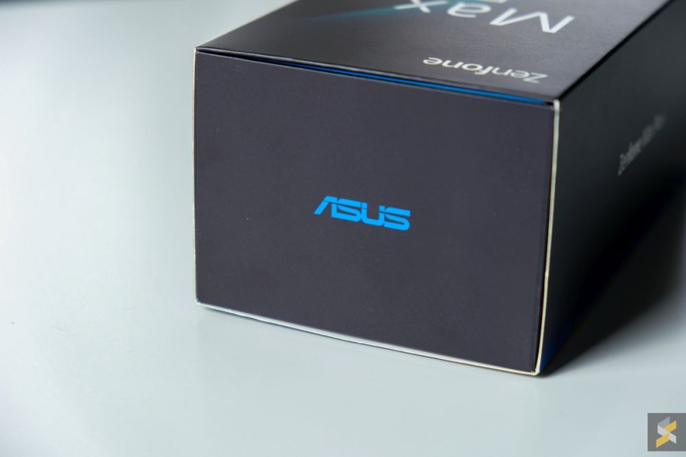 The Asus Zenfone Max Pro M2 box. u00e2u20acu201d SoyaCincau pic
