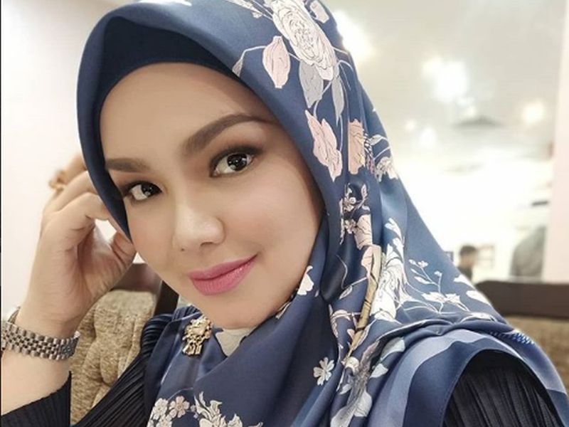 Siti Nurhaliza holds the number one spot in Spotifyu00e2u20acu2122s annual chart listings two years in a row. u00e2u20acu201d Picture courtesy of Instagram/ctdk