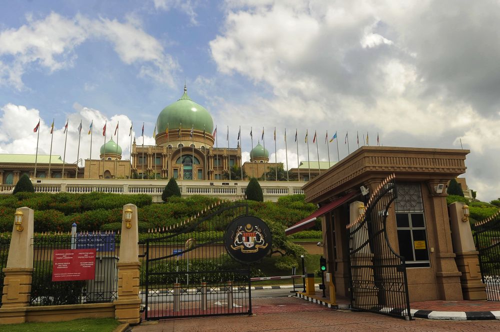 Prime Minister's Office in Putrajaya December 6, 2018. u00e2u20acu201d Picture by Shafwan Zaidon