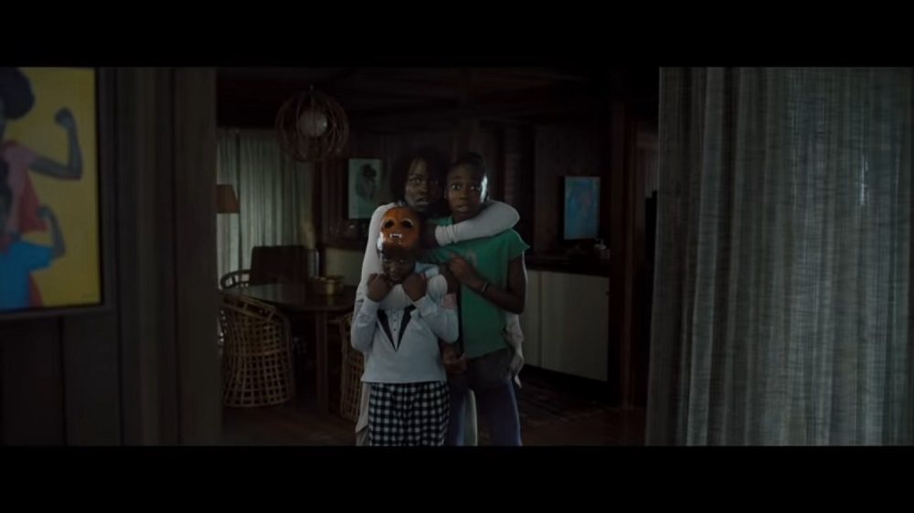 A screengrab from Jordan Peeleu00e2u20acu2122s u00e2u20acu02dcUsu00e2u20acu2122 that stars Lupita Nyongu00e2u20acu2122o, Winston Duke and Elisabeth Moss among others.