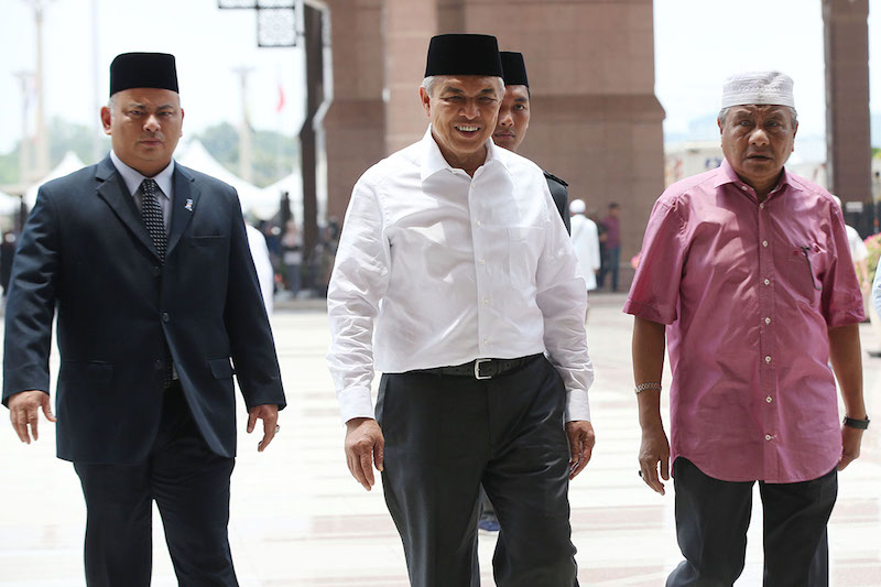 Deputy Prime Minister Datuk Seri Ahmad Zahid Hamidi attends Friday prayers at the Putra Mosque in Putrajaya April 6, 2018. u00e2u20acu201d Picture by Azinuddin Ghazali