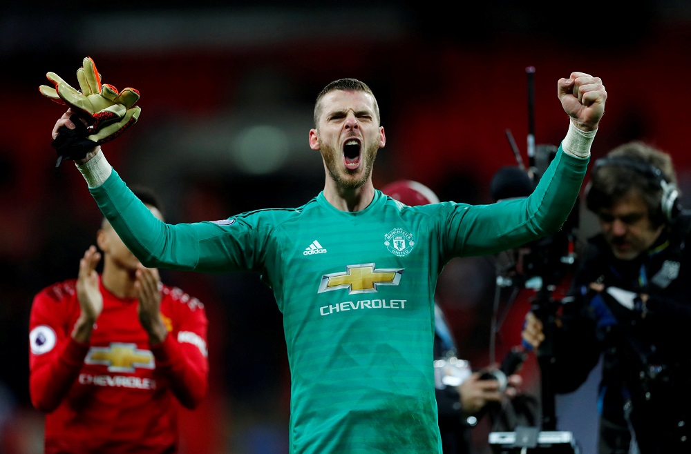 Manchester United's David de Gea celebrates at the end of the match at the Wembley Stadium in London January 13, 2019. u00e2u20acu201d Reuters pic