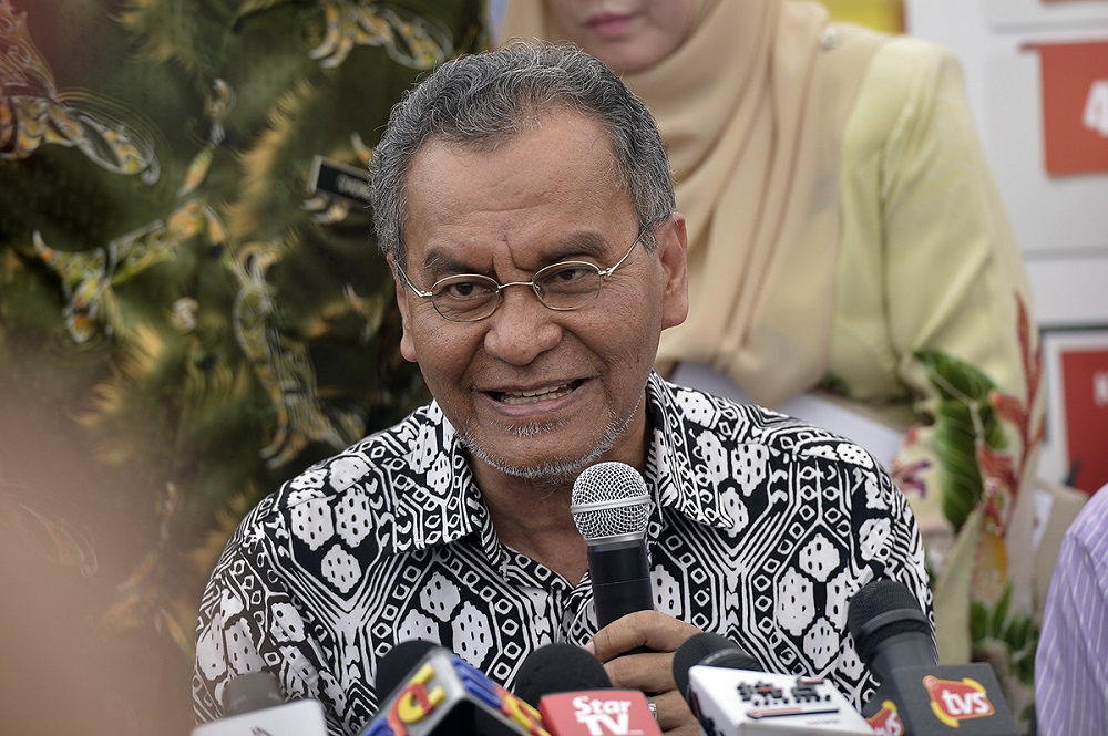 Health Minister Datuk Seri Dzulkefly Ahmad speaks to the media in Putrajaya January 3, 2019. u00e2u20acu201d Picture by Mukhriz Hazim