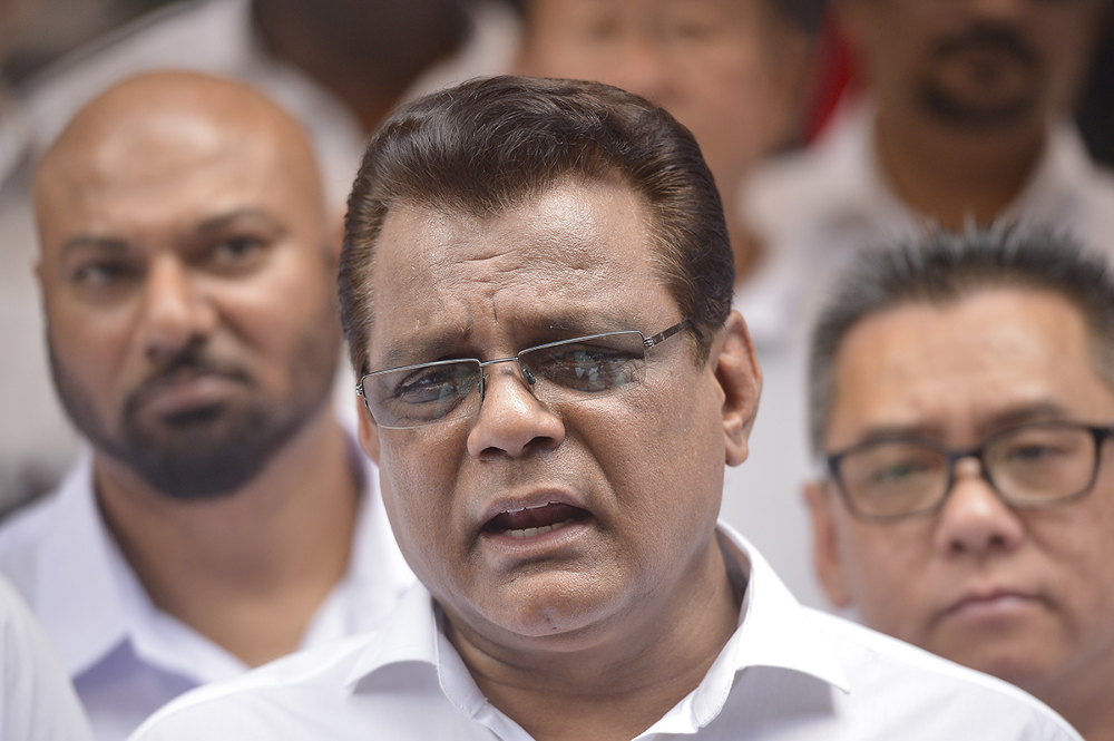 The Peopleu00e2u20acu2122s Progressive Party (MyPPP) president Tan Sri M. Kayveas (centre) speaks during a press conference at Wisma MyPPP in Kuala Lumpur January 6, 2019. u00e2u20acu201d Picture by Mukhriz Hazim