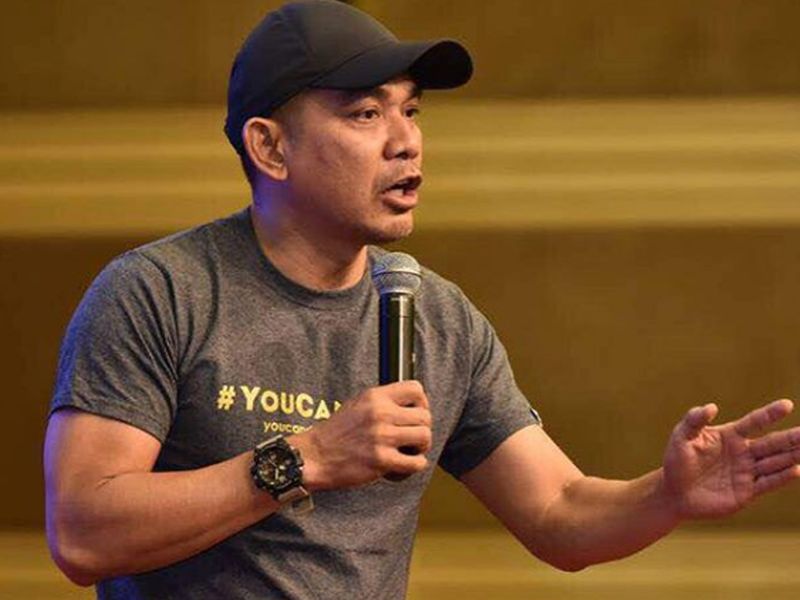 Selain pasar raya, Rosyam Nor turut memiliki penerbitan Suhan Movies dan ladang nangka madu serta durian belanda. u00e2u20acu201d Foto ihsan Instagram/IamRosyam