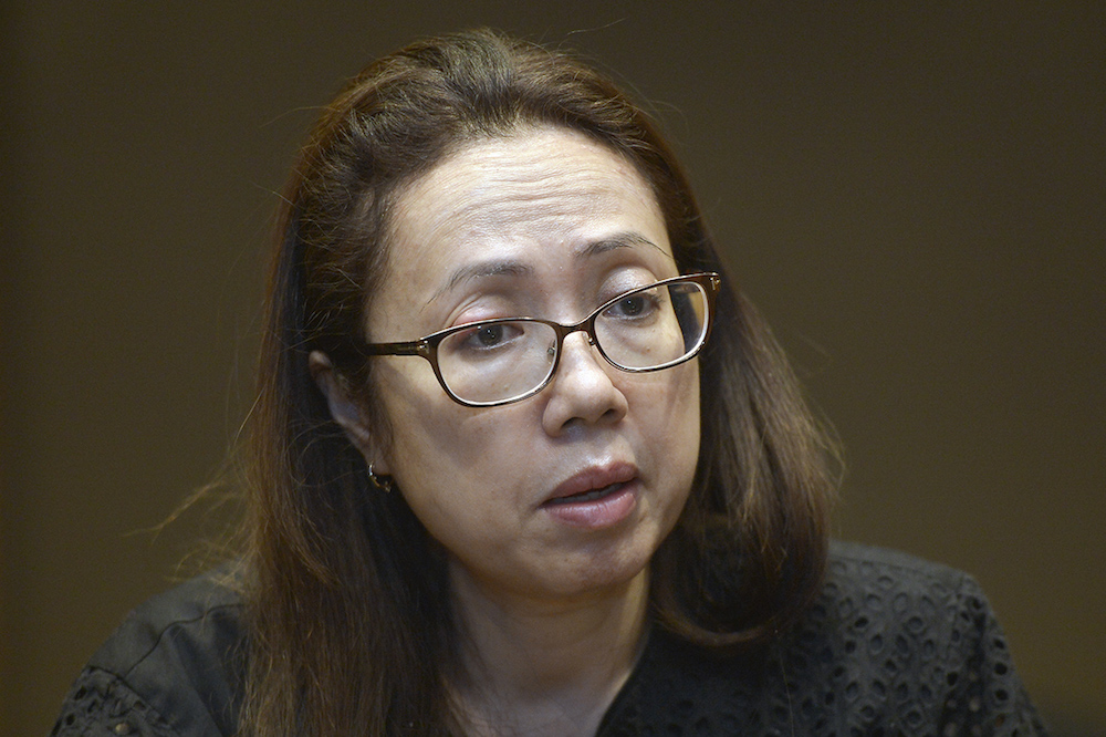 Iman Research director Dina Zaman speaks to Malay Mail in Kuala Lumpur January 24, 2019. — Picture by Mukhriz Hazim